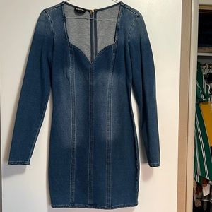 Beautiful bebe denim dress size S.